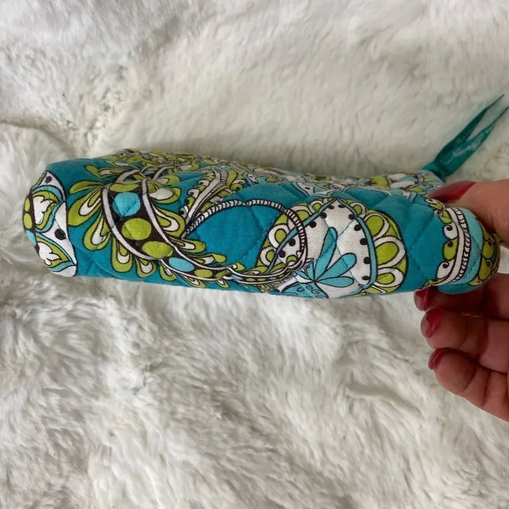 NEW Vera Bradley peacock cosmetic travel toiletry case